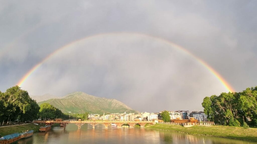 Srinagar Rainbow
